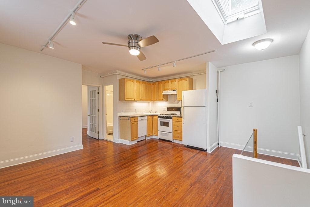 403 S 23rd Street - Photo 2