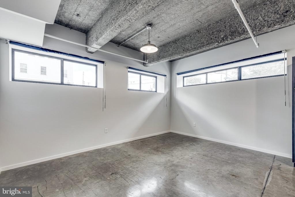 4800 Brown Street - Photo 2