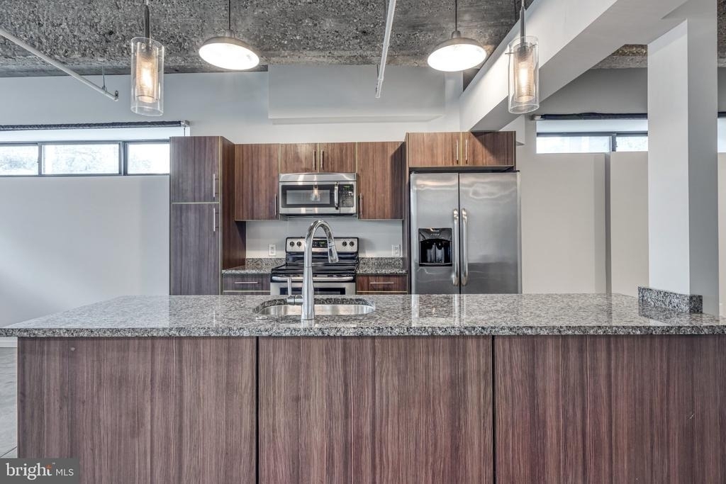 4800 Brown Street - Photo 7