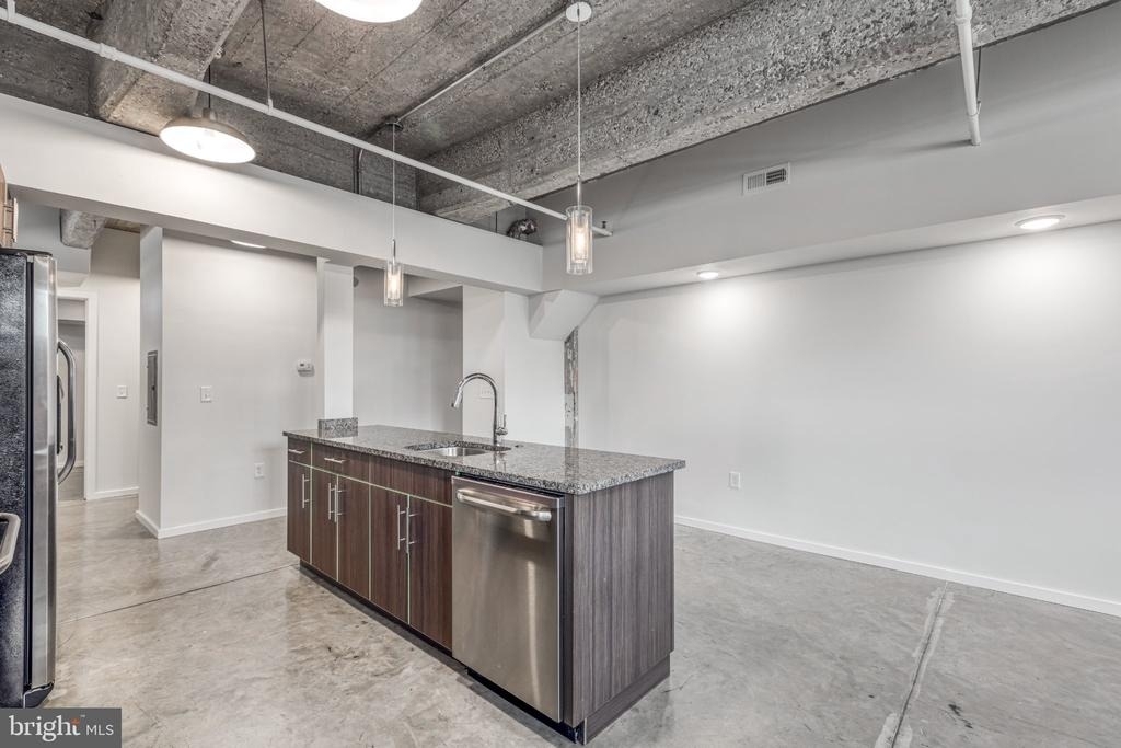 4800 Brown Street - Photo 5