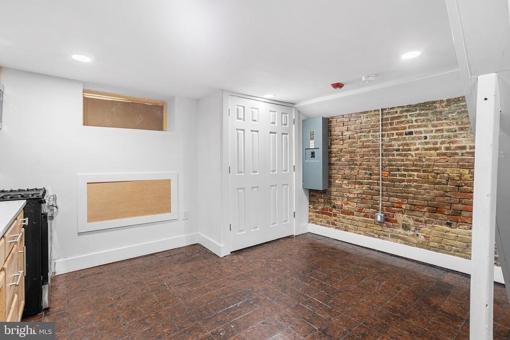 1222 Chancellor Street - Photo 11