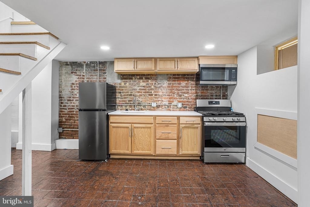 1222 Chancellor Street - Photo 7