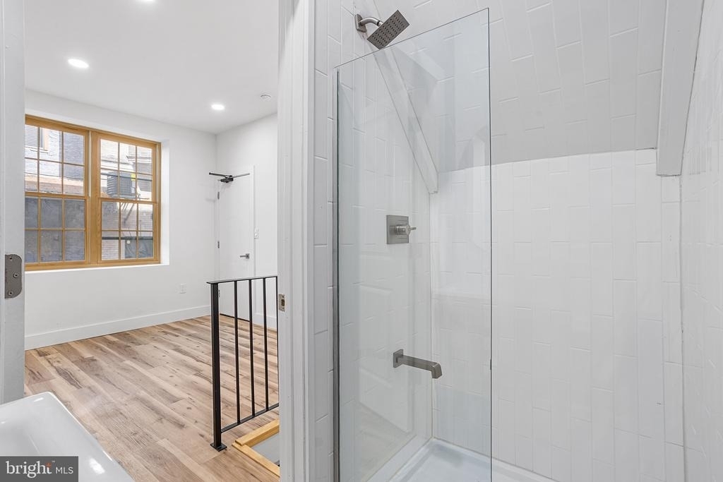 1222 Chancellor Street - Photo 5