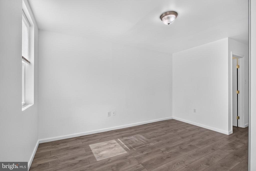 1537 W Stiles Street - Photo 22