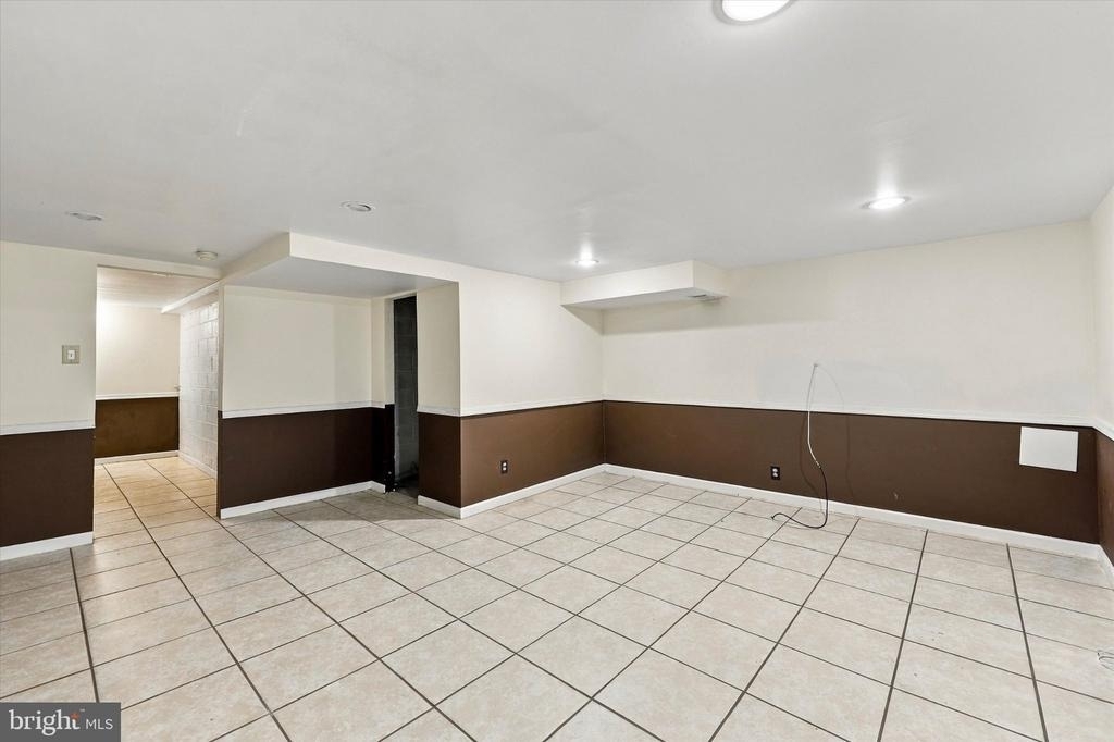 10816 Harrow Road - Photo 29