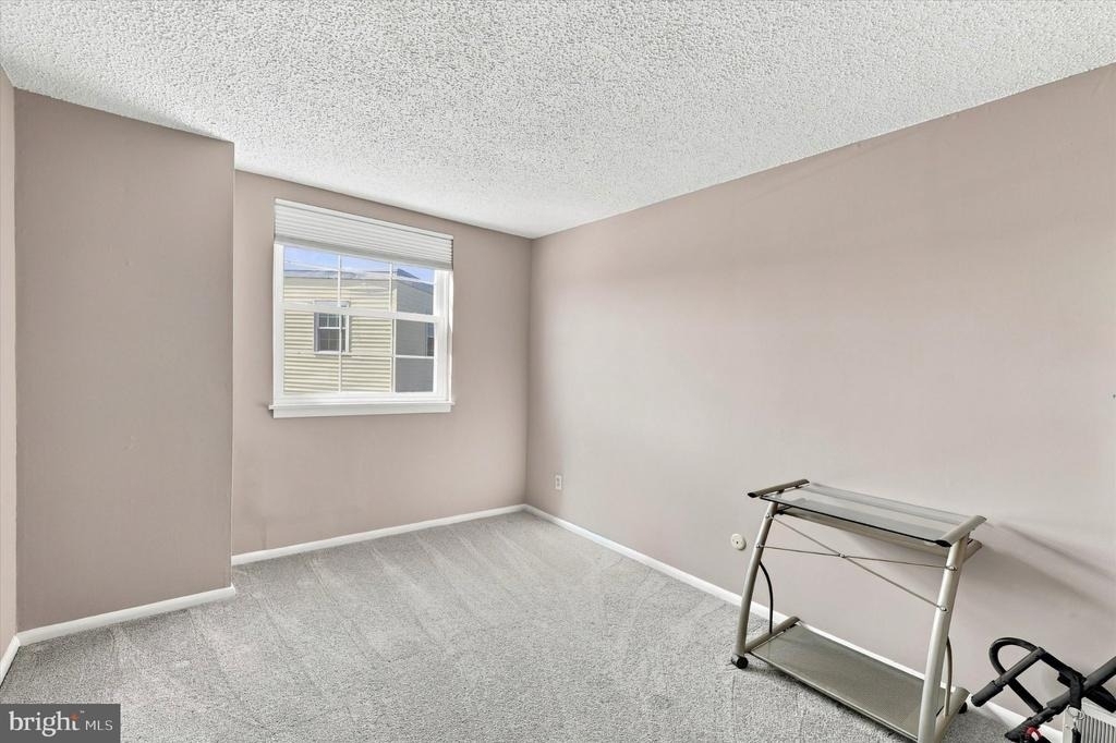 10816 Harrow Road - Photo 23