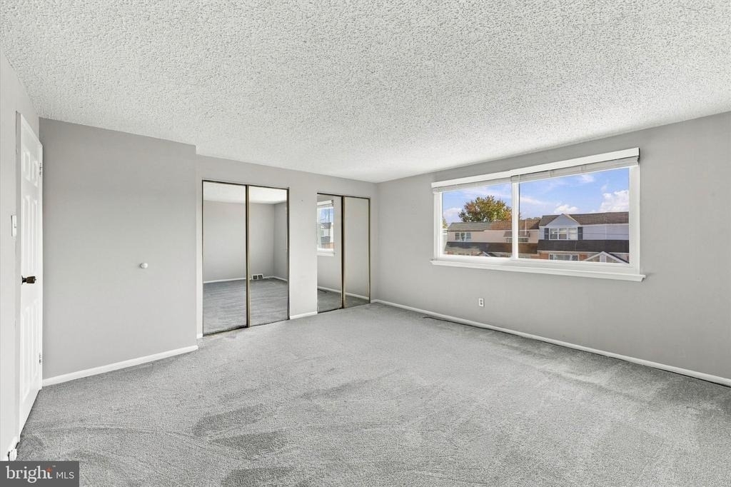 10816 Harrow Road - Photo 17