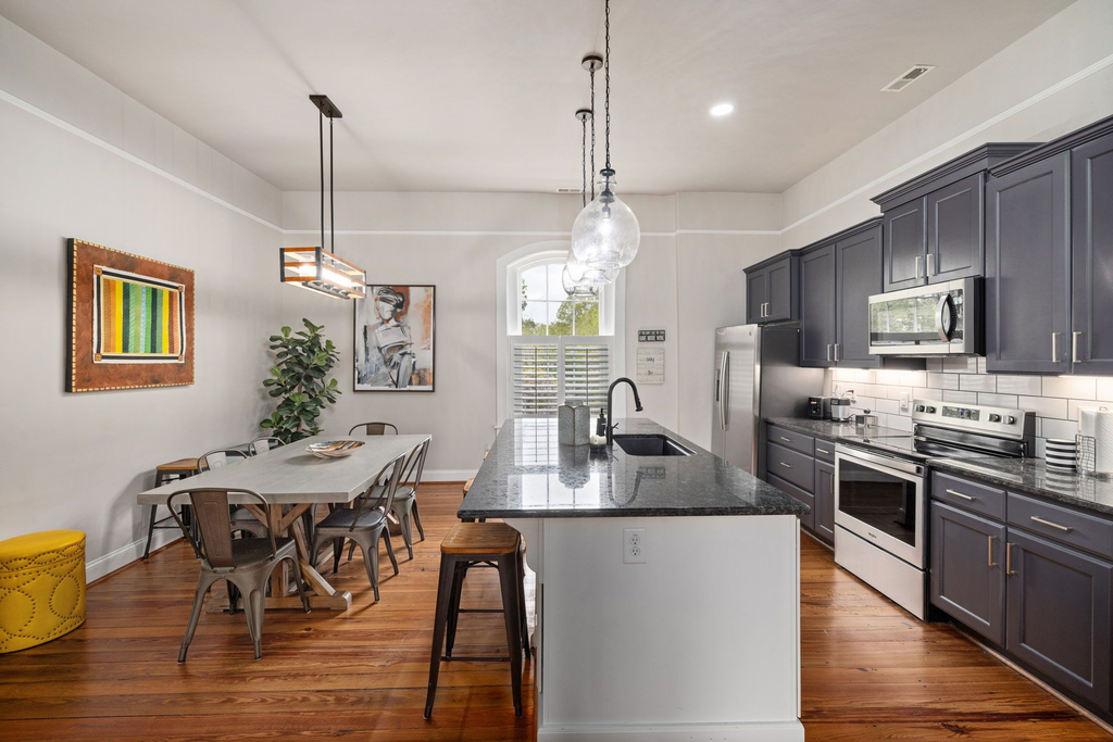 813 Brewer Avenue - Photo 9