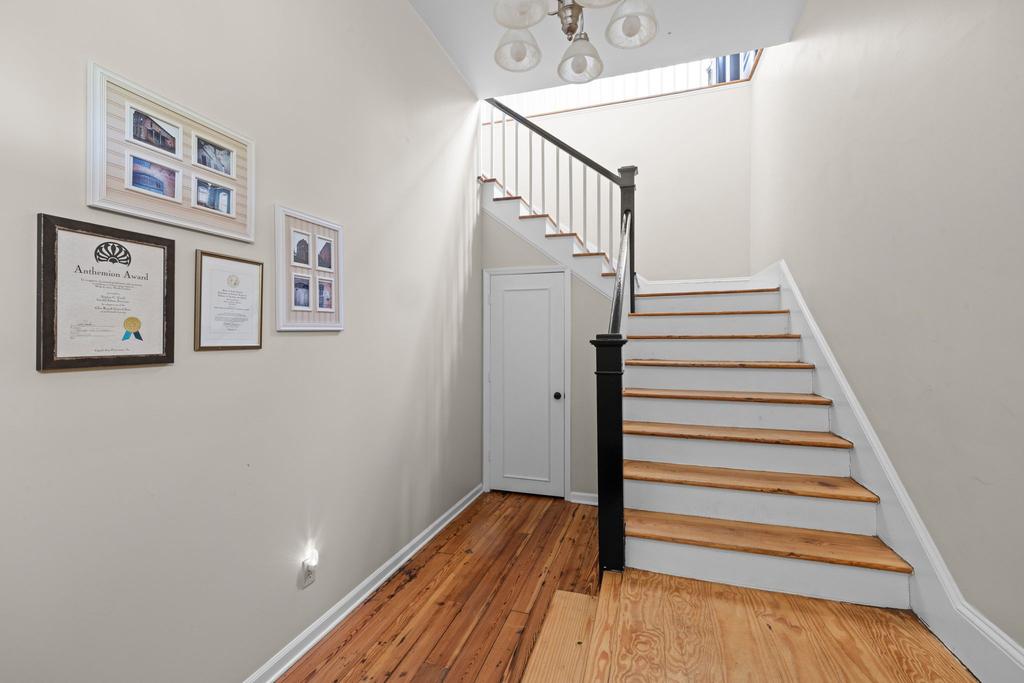 813 Brewer Avenue - Photo 23
