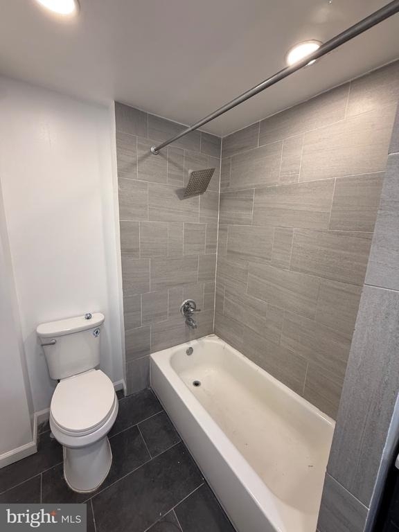 402 E Walnut Lane - Photo 3