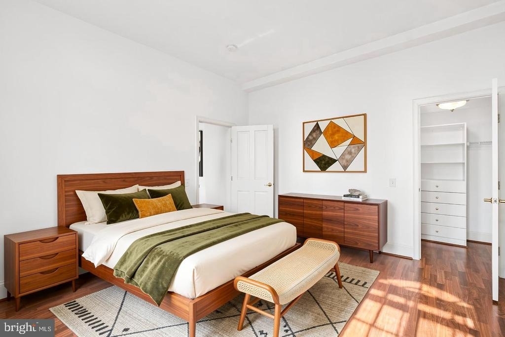 1512 Spruce Street - Photo 9