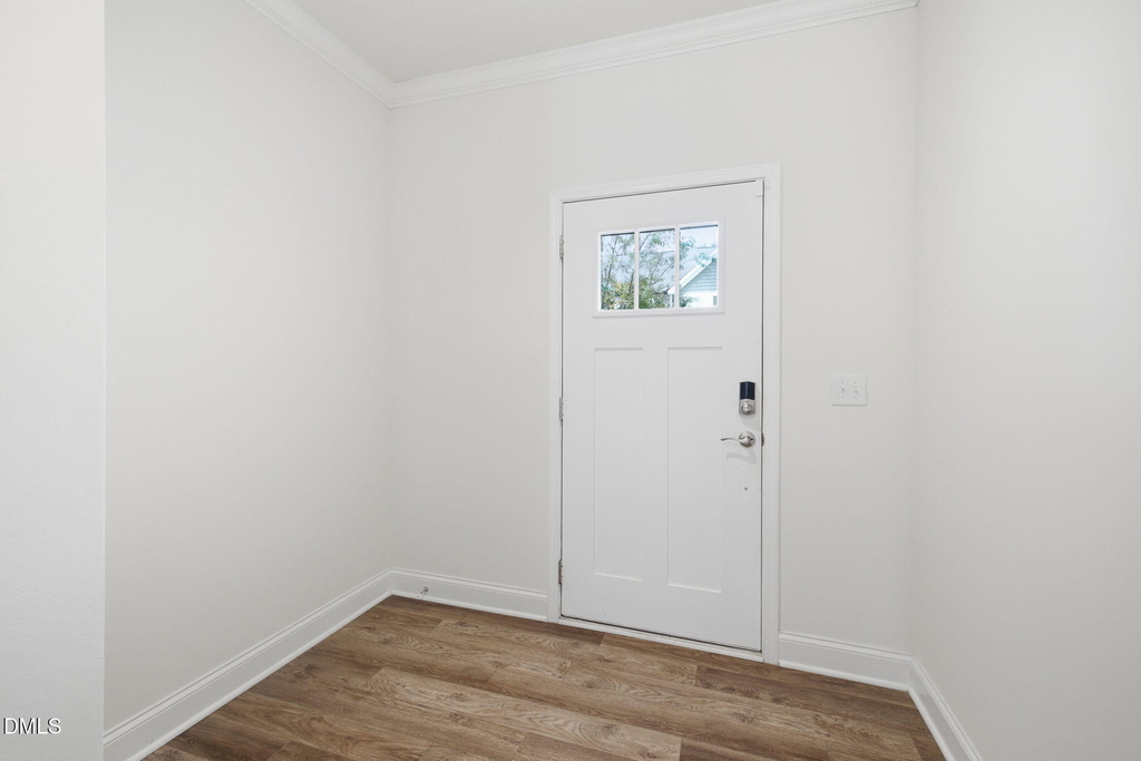 227 E Porthaven Way - Photo 3