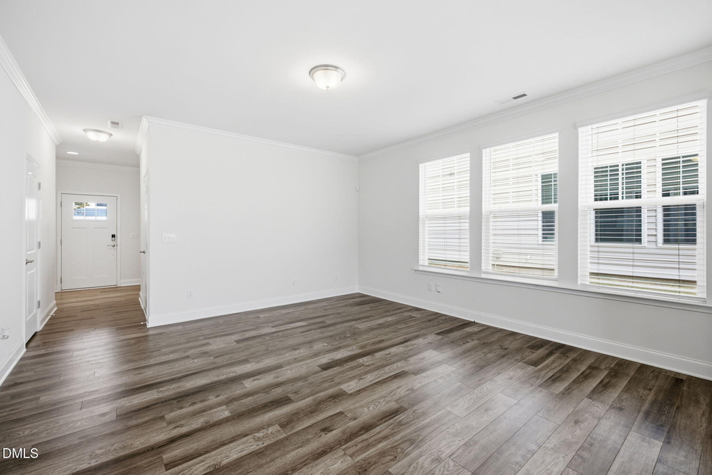 227 E Porthaven Way - Photo 4