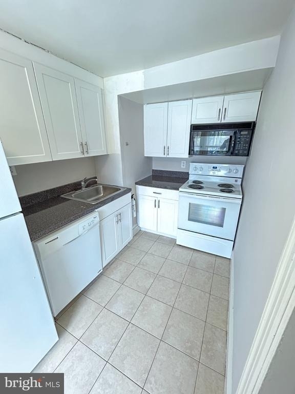 500 Manor House Lane - Photo 3