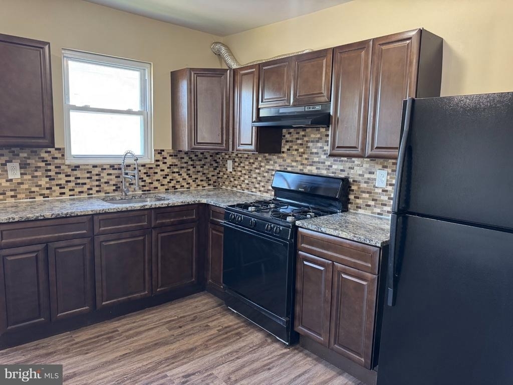 410 Folcroft Avenue - Photo 4