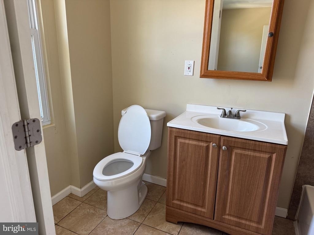 410 Folcroft Avenue - Photo 9
