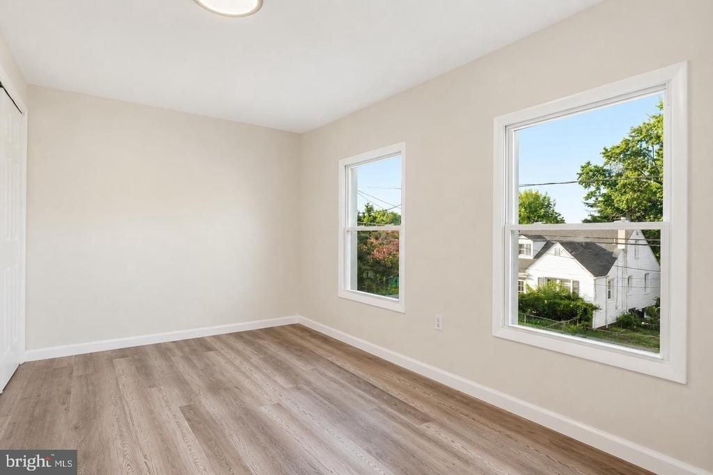 113 New Hillcrest Avenue - Photo 6