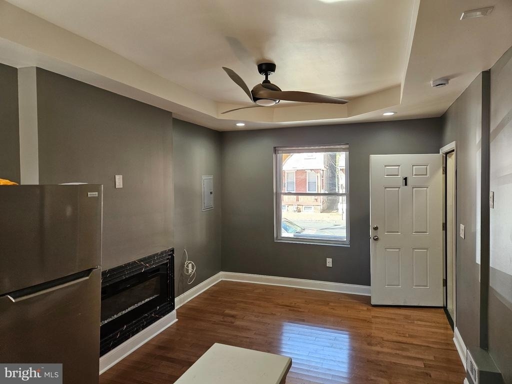835 E State Street - Photo 4
