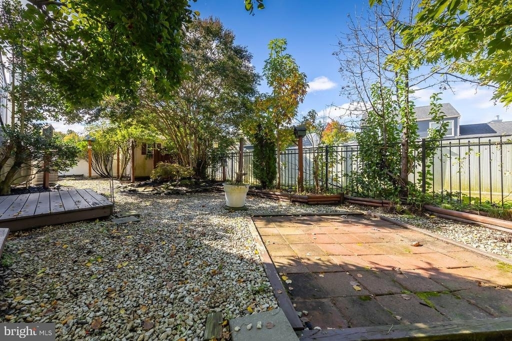 5 Madison Street - Photo 17