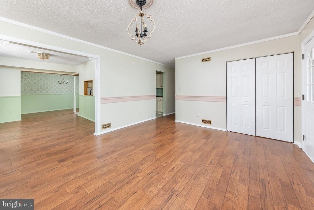 5 Madison Street - Photo 10
