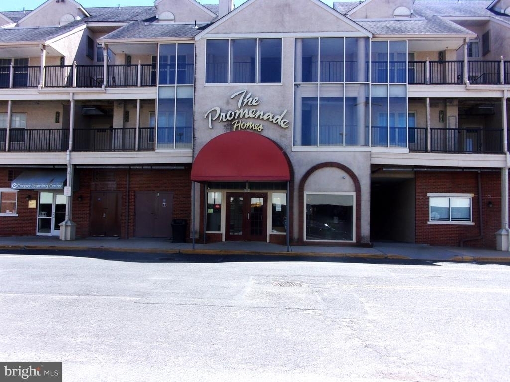 4038 Main Street - Photo 1