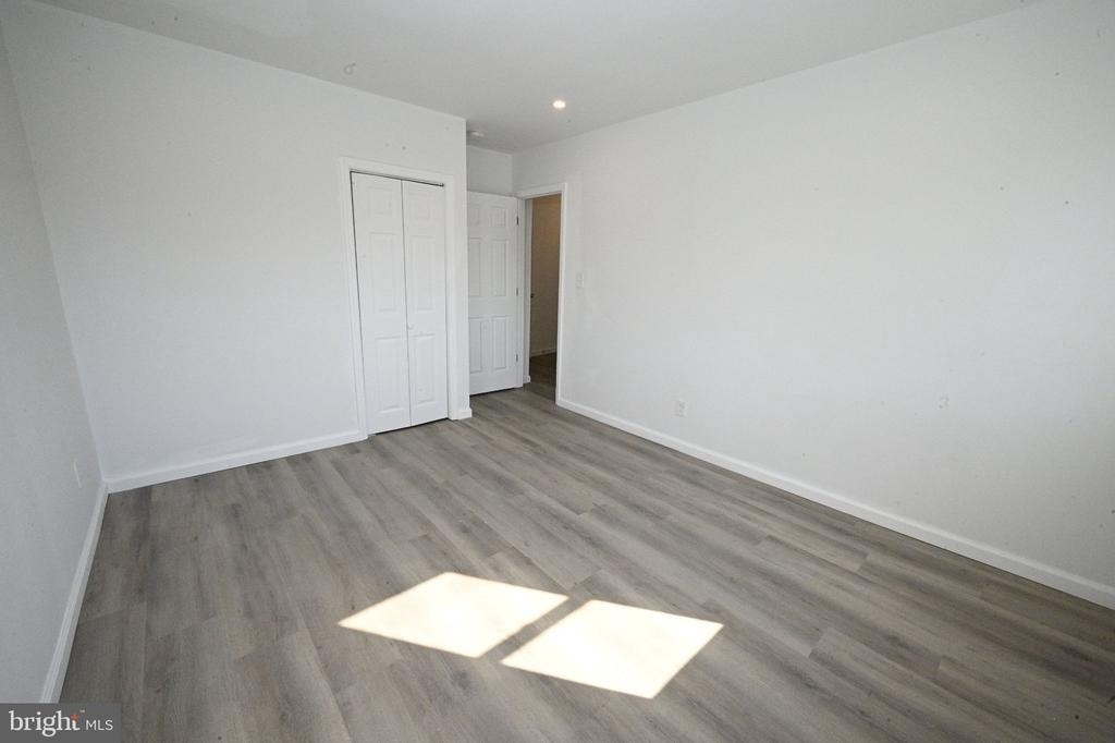 901 Fairview Street - Photo 10