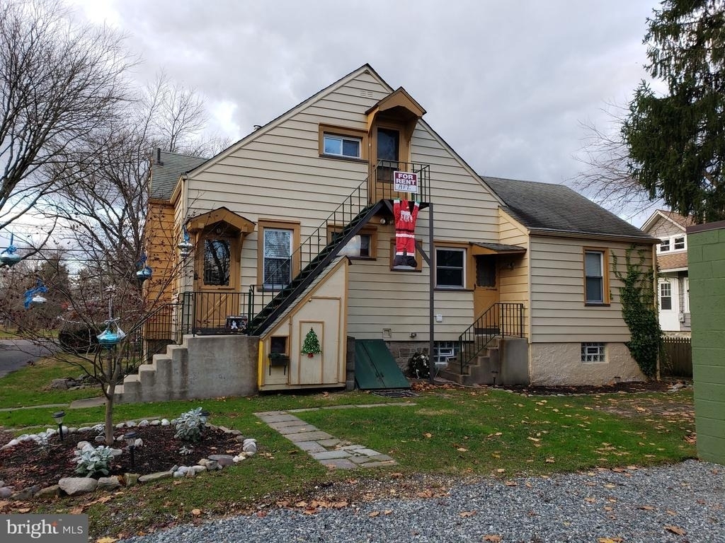 304 W Collings Avenue - Photo 16