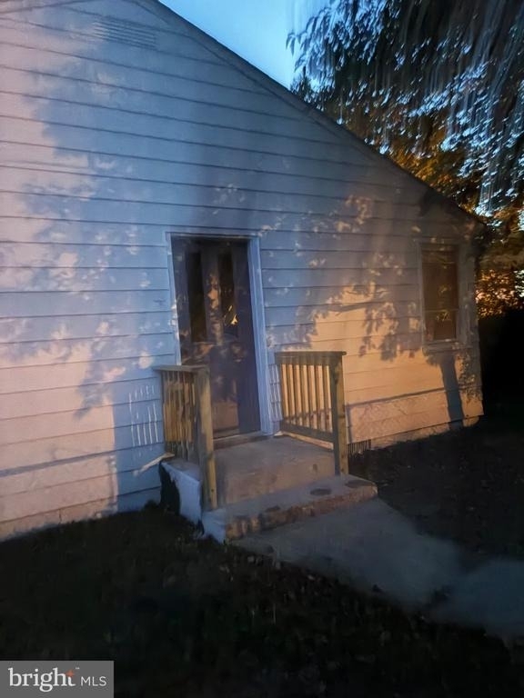 288 Colfax Street - Photo 4