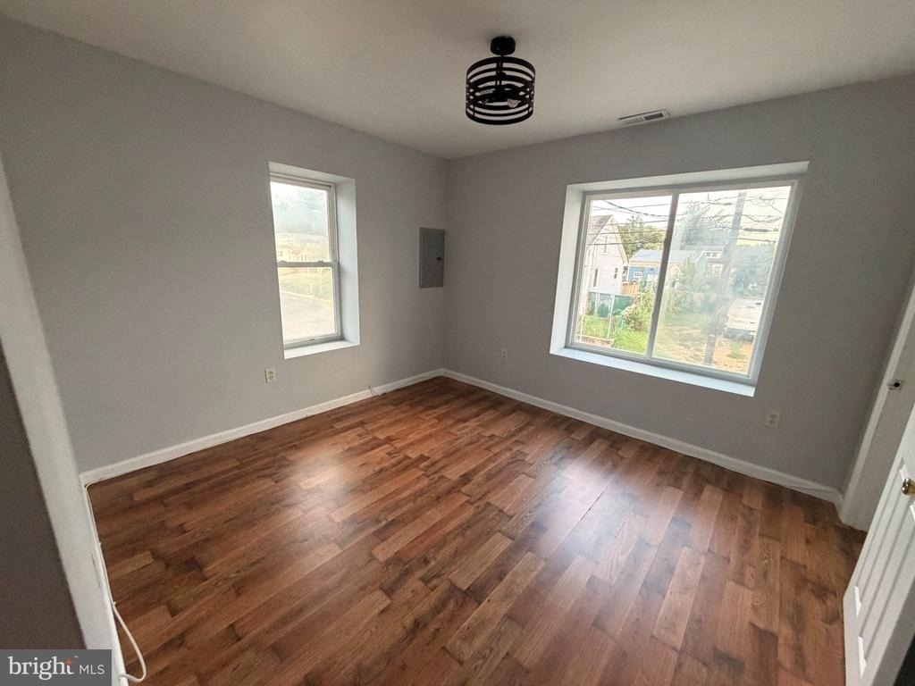 7 E Mill Road - Photo 6