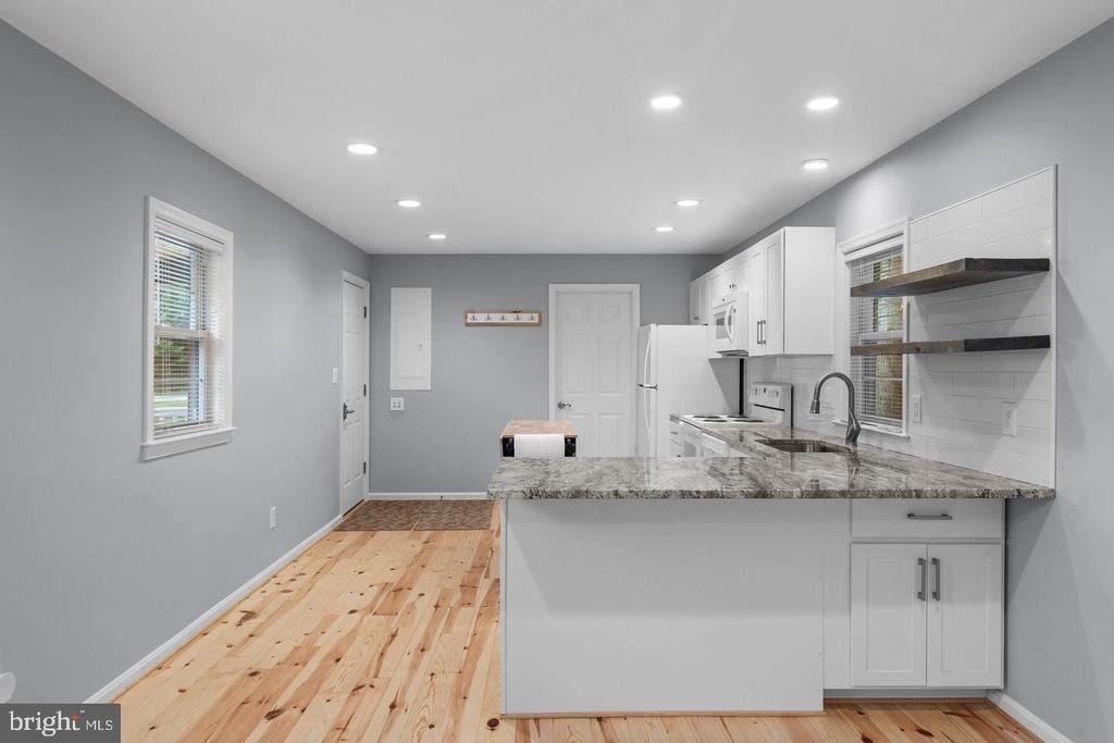 44600 Tall Timbers Road - Photo 2