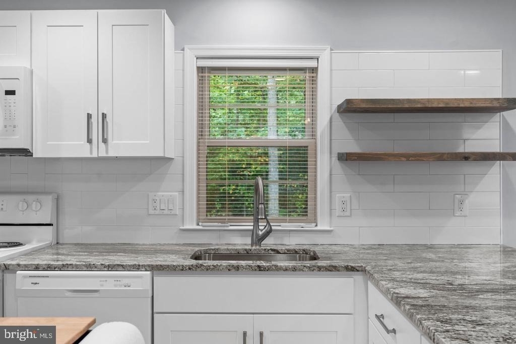 44600 Tall Timbers Road - Photo 3