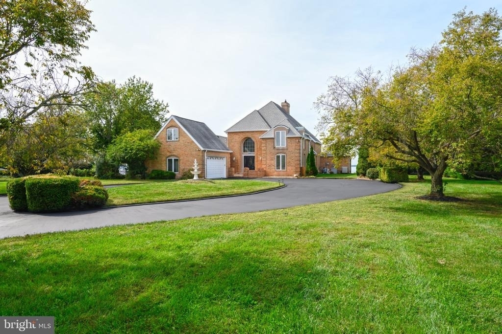 309 Blue Bay Road - Photo 40