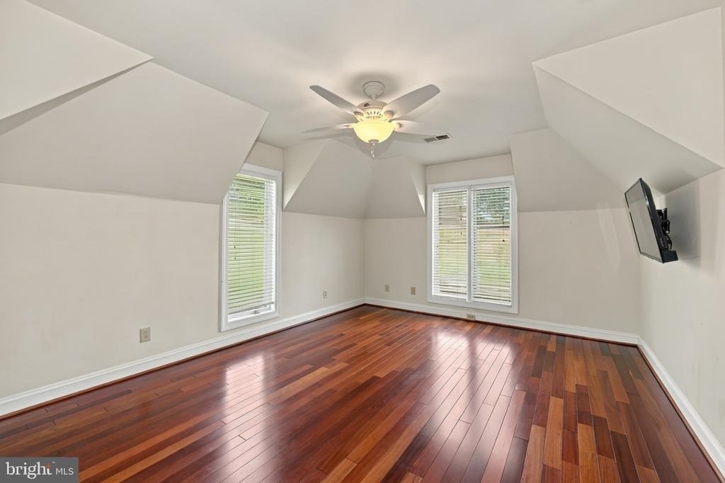 309 Blue Bay Road - Photo 26