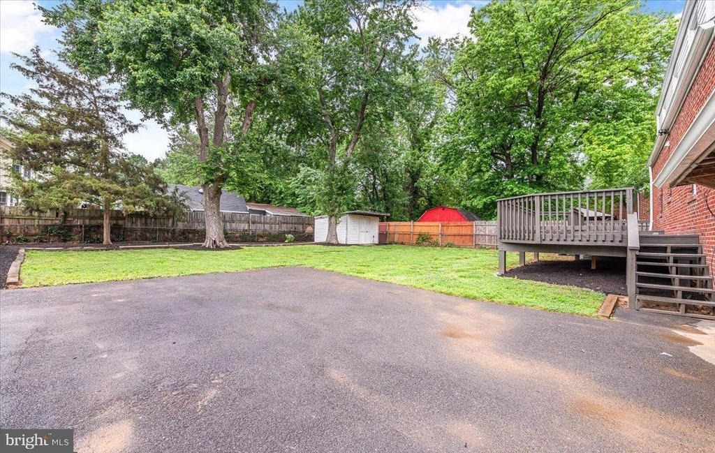 6902 21st Avenue - Photo 4