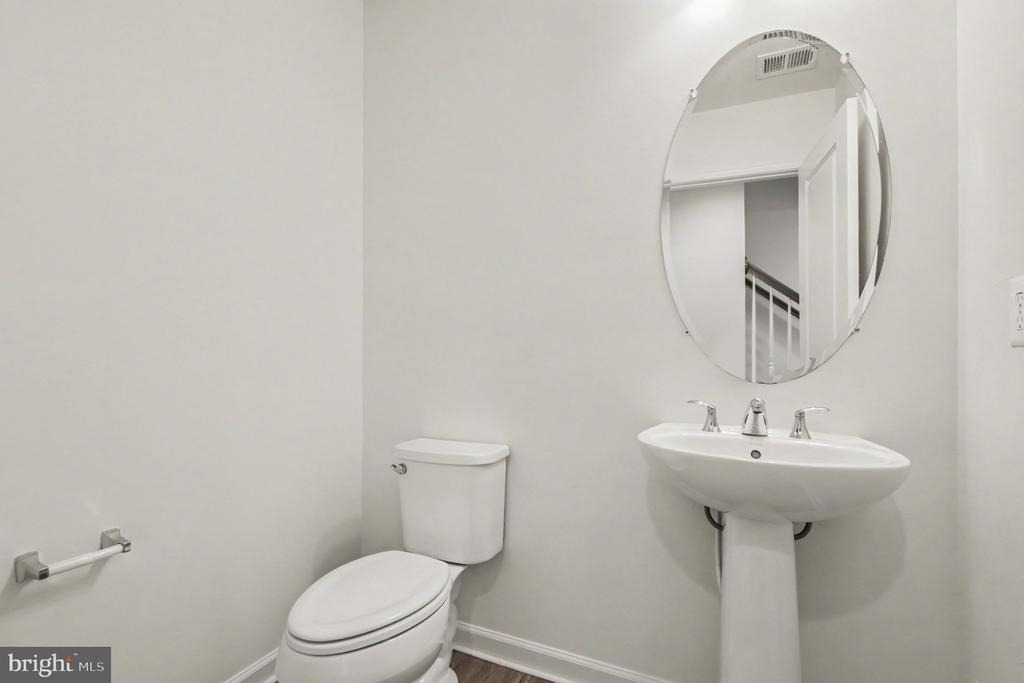 2914 Pinebrook - Photo 3