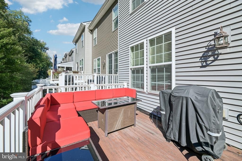 9123 Fox Stream Way - Photo 51