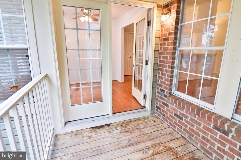 13110 Briarcliff Terrace - Photo 11