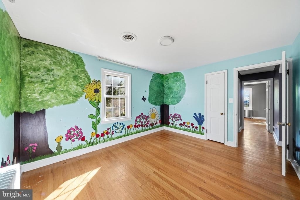 26015 Woodfield Road - Photo 19