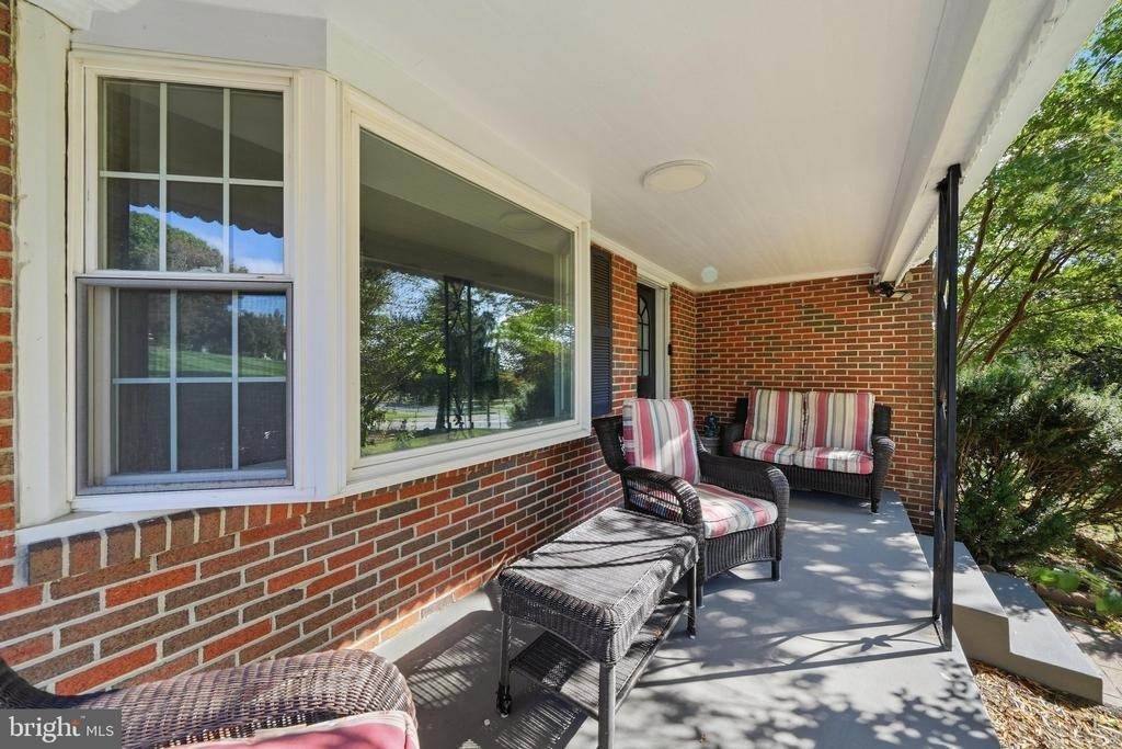 26015 Woodfield Road - Photo 52