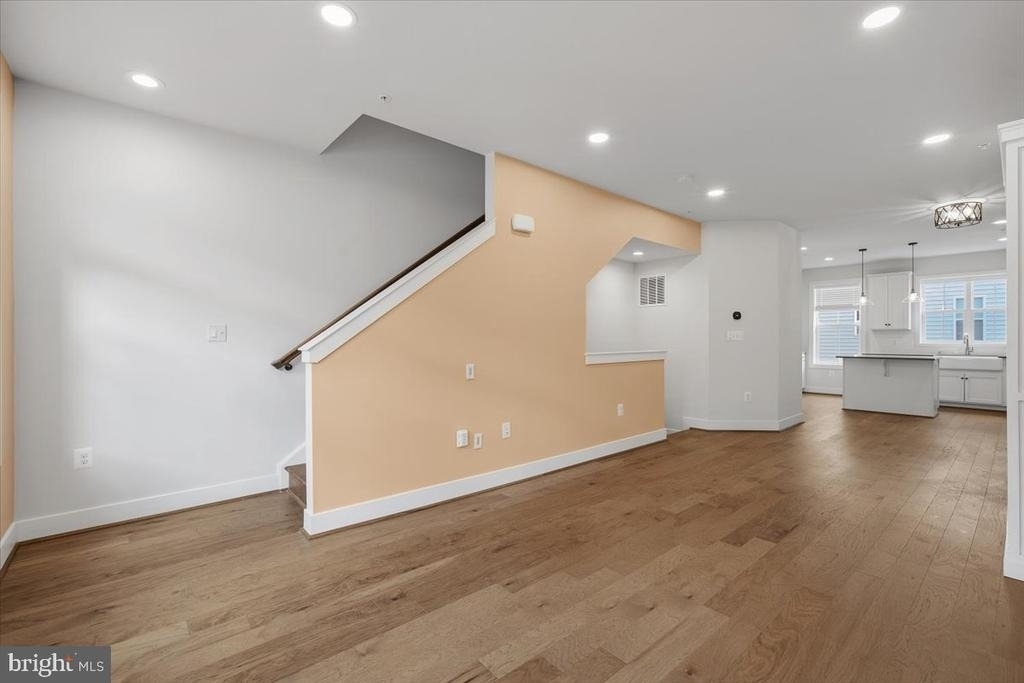 12715 Vuillard Street - Photo 6