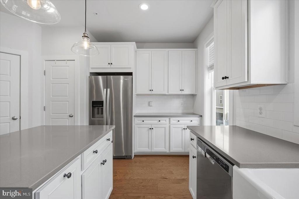 12715 Vuillard Street - Photo 8