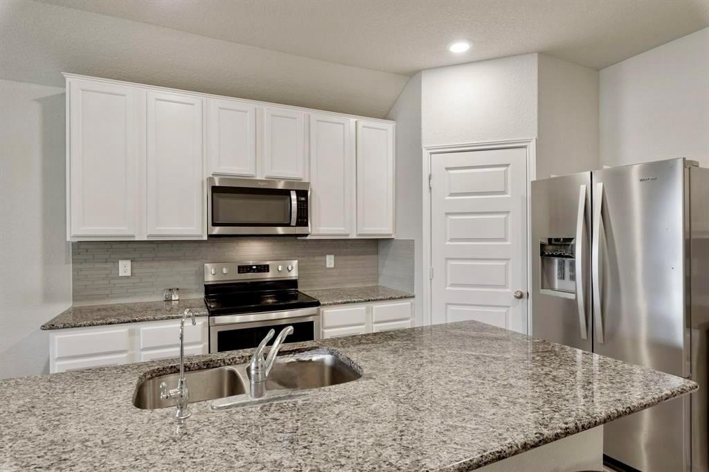 3635 Twin Dish Way - Photo 3