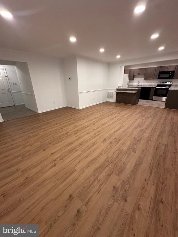 10702 Kings Riding Way - Photo 8
