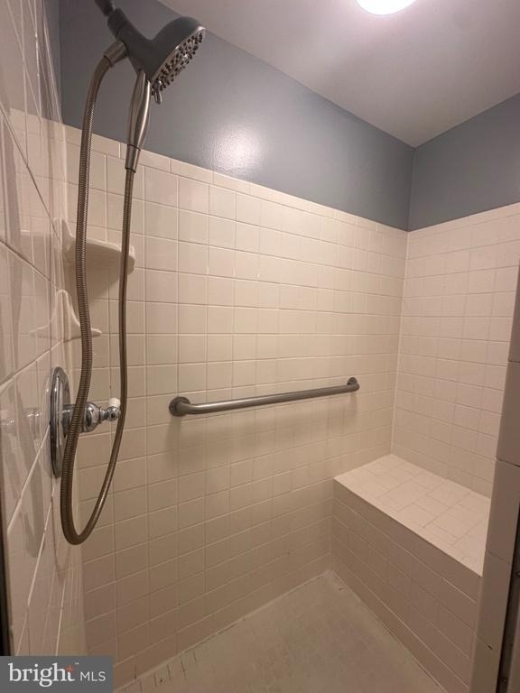 10702 Kings Riding Way - Photo 18