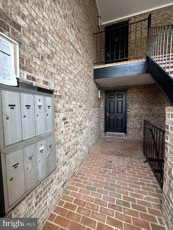 10702 Kings Riding Way - Photo 1