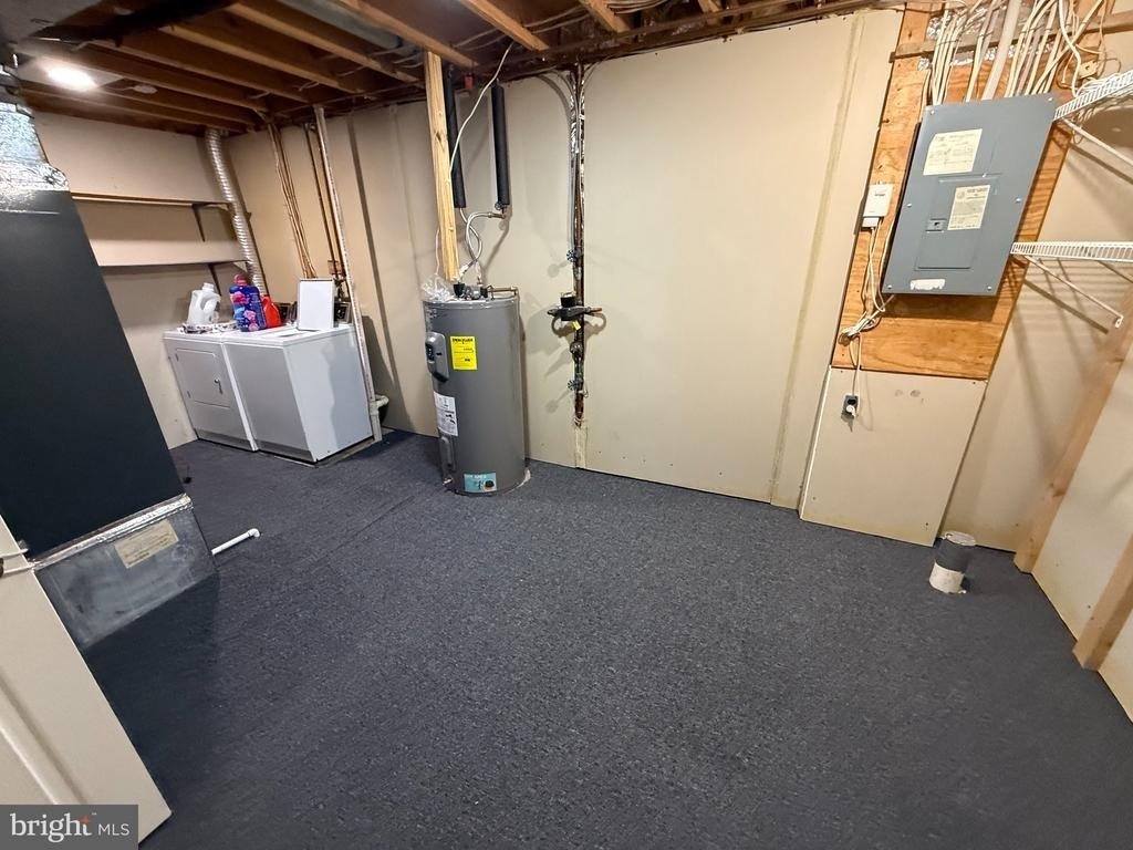 14800 Crosswood Terrace - Photo 16
