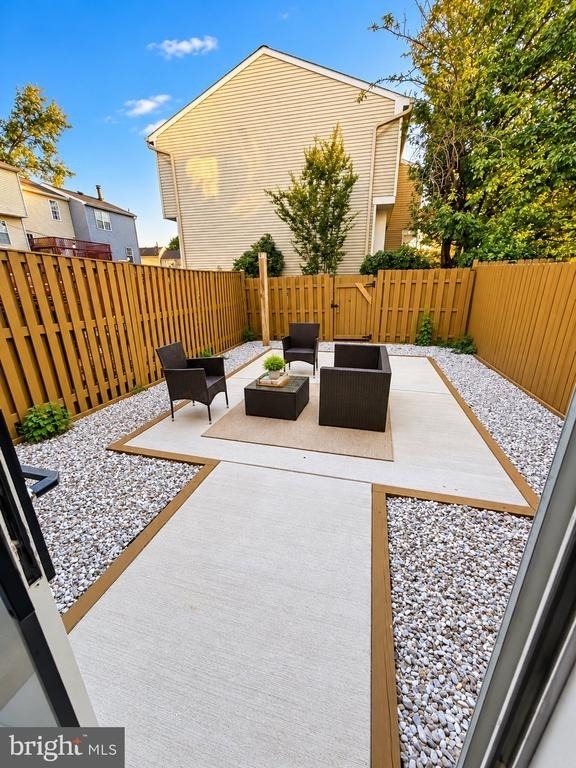 18814 Birdseye Drive - Photo 2