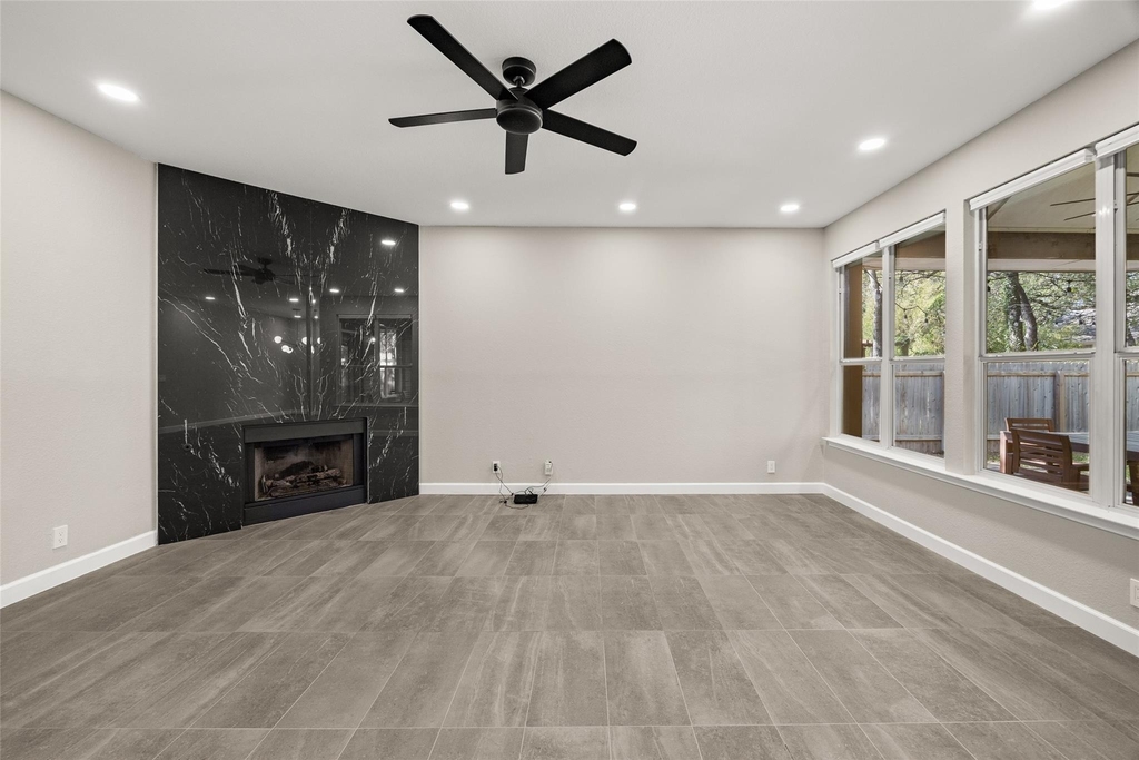 4117 Travis Country Cir - Photo 10