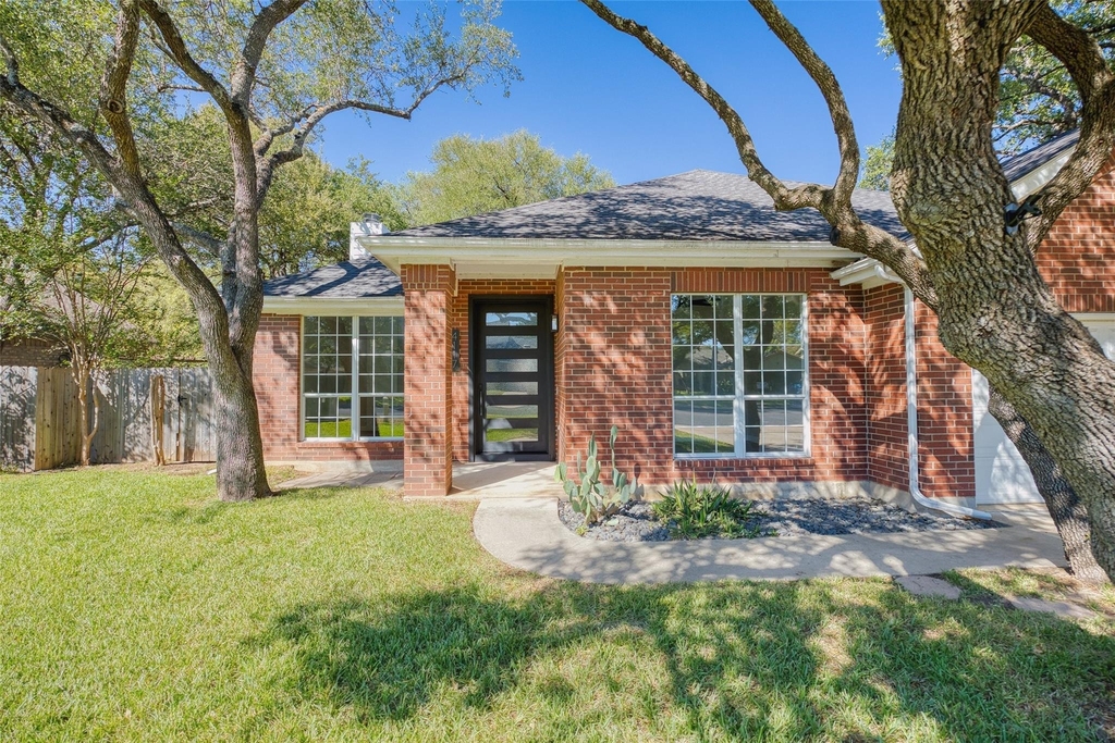 4117 Travis Country Cir - Photo 1