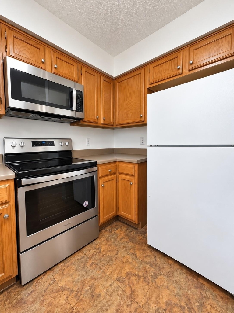 2011 Kirksey Dr - Photo 6